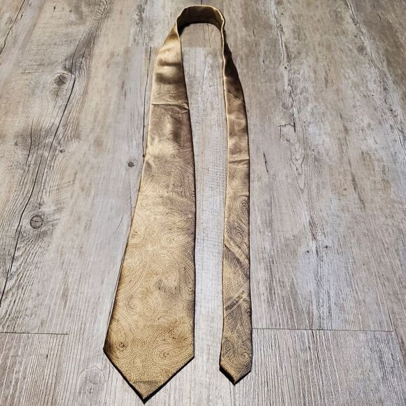 Donald Trump Signature Collection Men's Neck Tie 58" Long x 4" Wide Gold Paisley - Picture 2 of 4